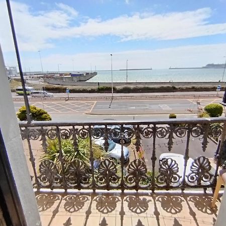 Sea View Studio Flat With Balcony, Parking Apartment Dover Luaran gambar